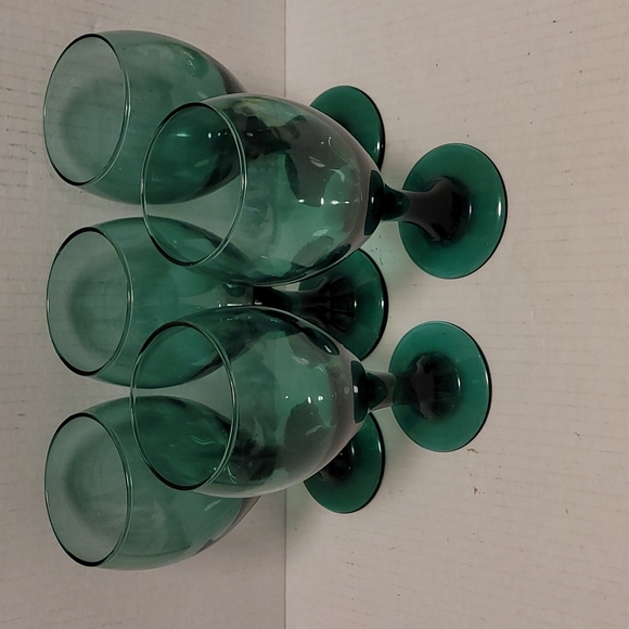 Set of 5 Vintage Libbey Goblets - Picture 3 of 14